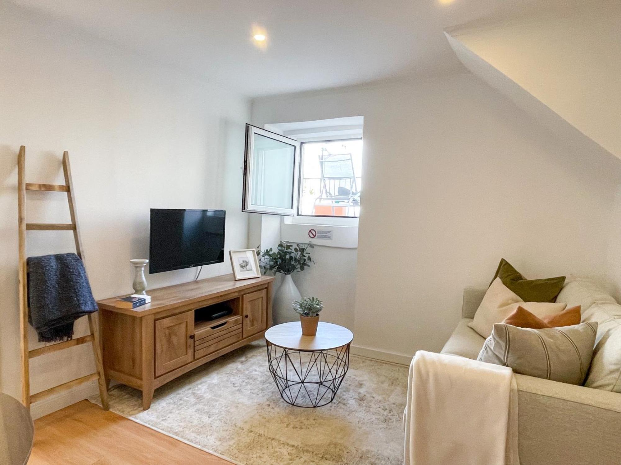 In The Heart Of Alfama! Cozy 1 Bedroom Apartamento *